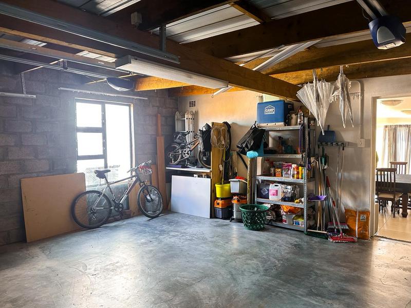 3 Bedroom Property for Sale in Wellway Park East Western Cape